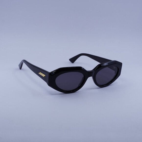Bottega Veneta BV1031S 001 Sunglasses Black Cat Eye Frame, Grey Lenses - Picture 5 of 11